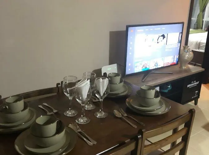San Lorenzo Place 2br 29-e By Larico *